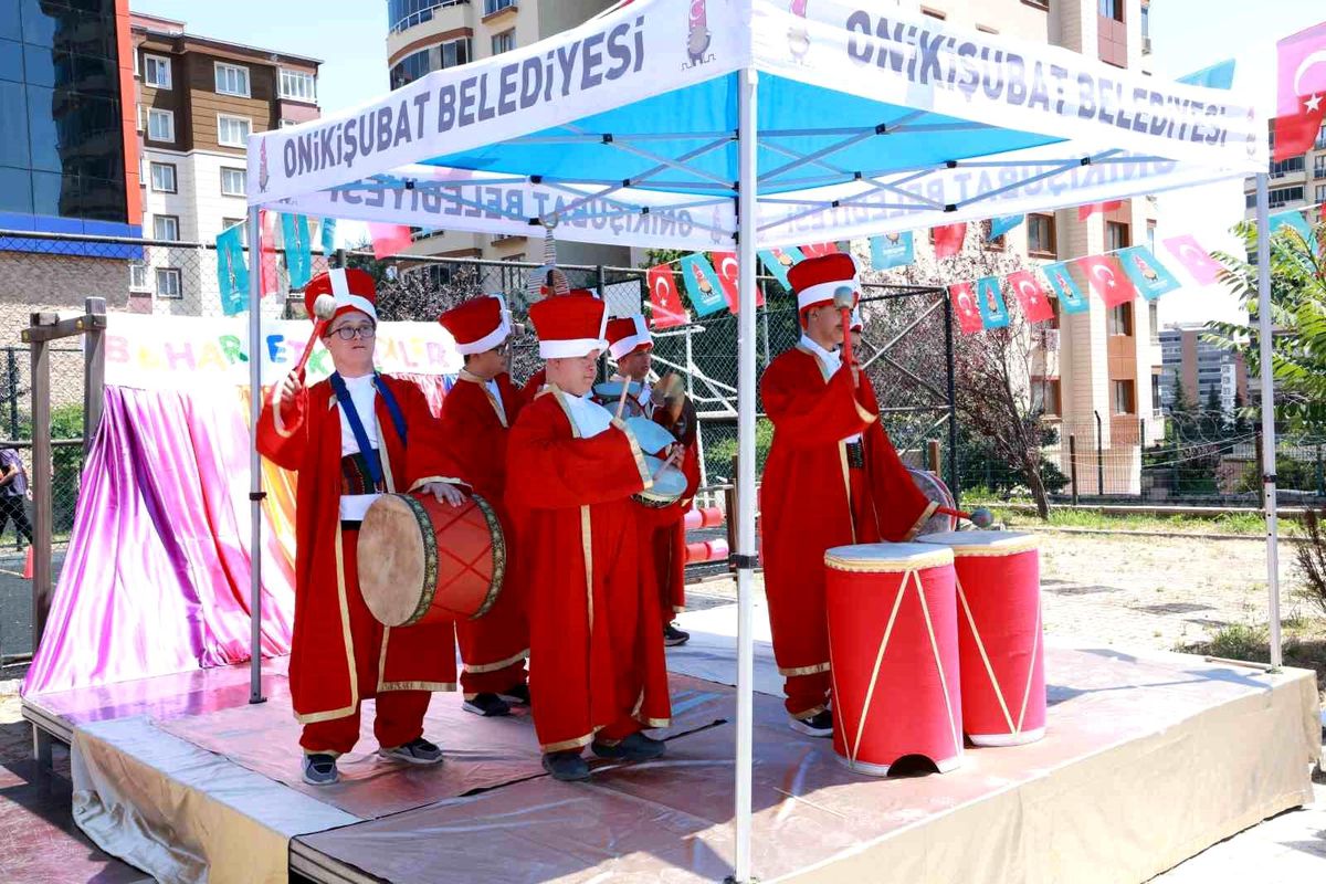 Kahramanmaraş’ta özel çocuklara bahar şenliği