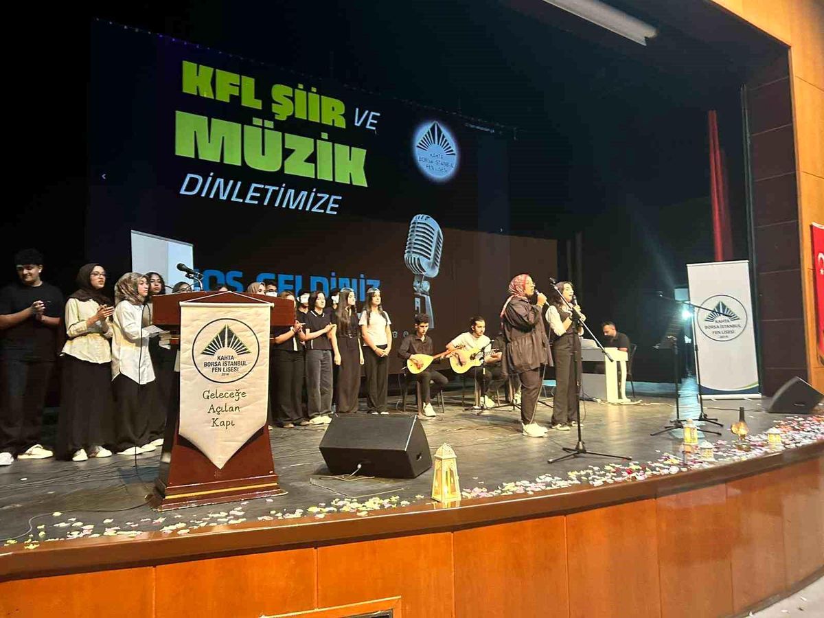 Kahta Borsa İstanbul Fen Lisesi’nden duygu dolu program