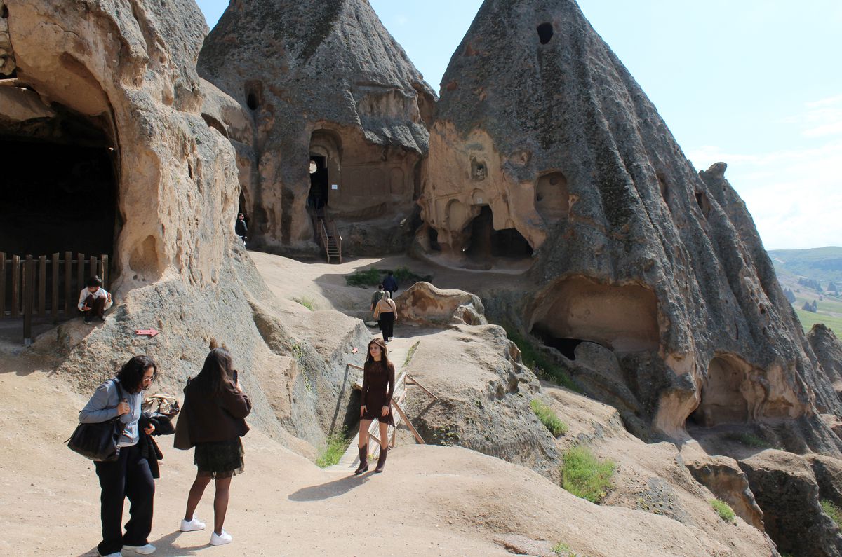 Selime Katedrali’nde Turist Yoğunluğu
