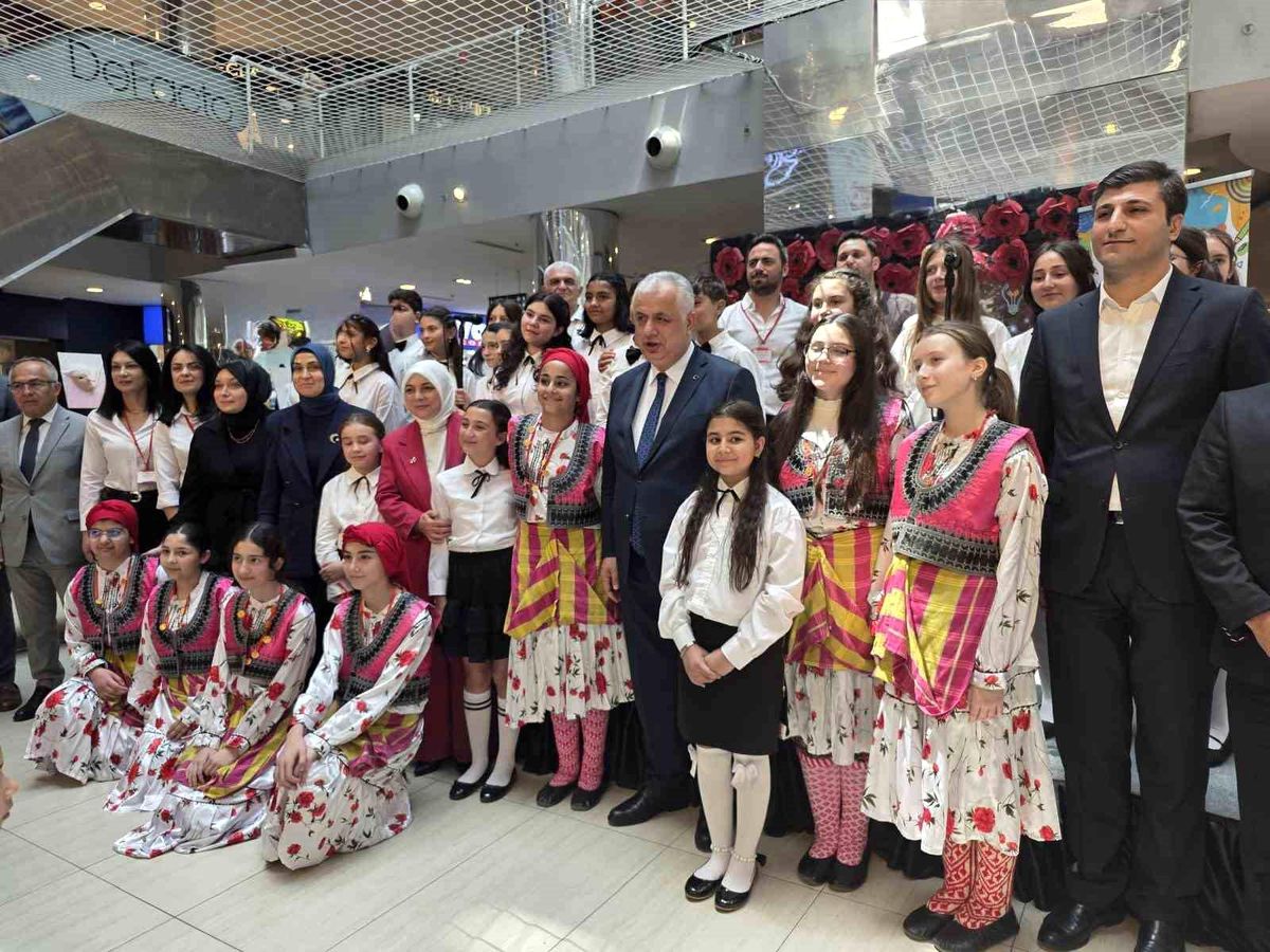 Kasım Aktaş Okulu’ndan Yıl Sonu Sergisi