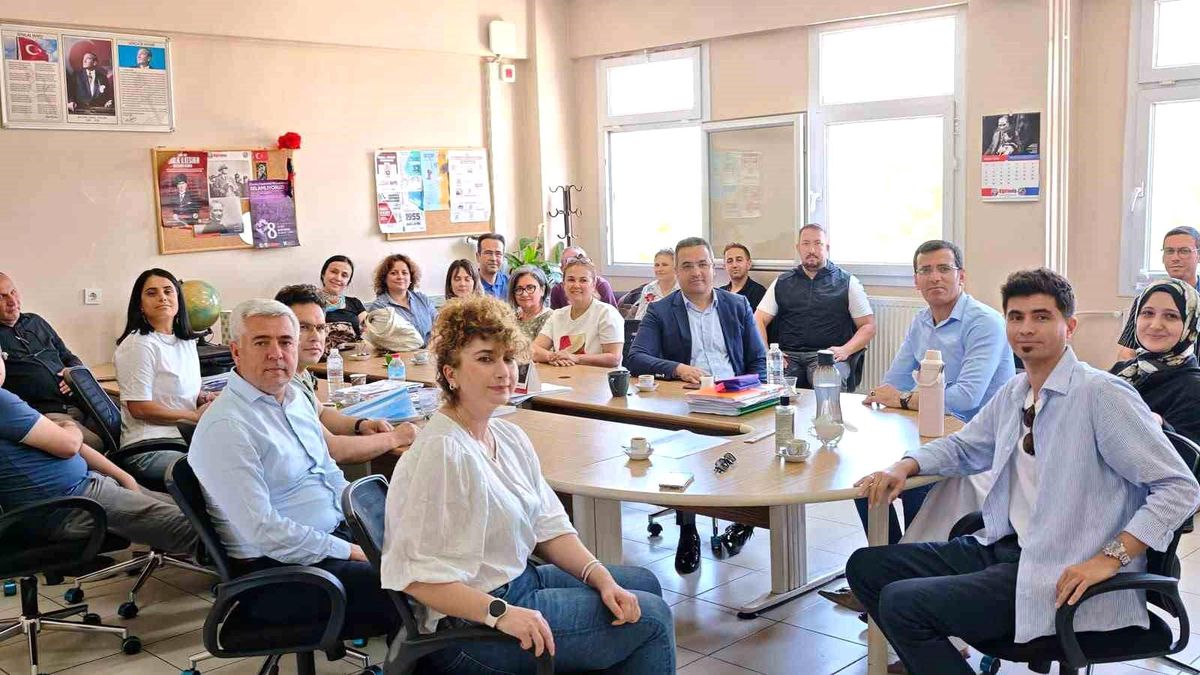 Sarıgöl’de Eğitim Toplantısı