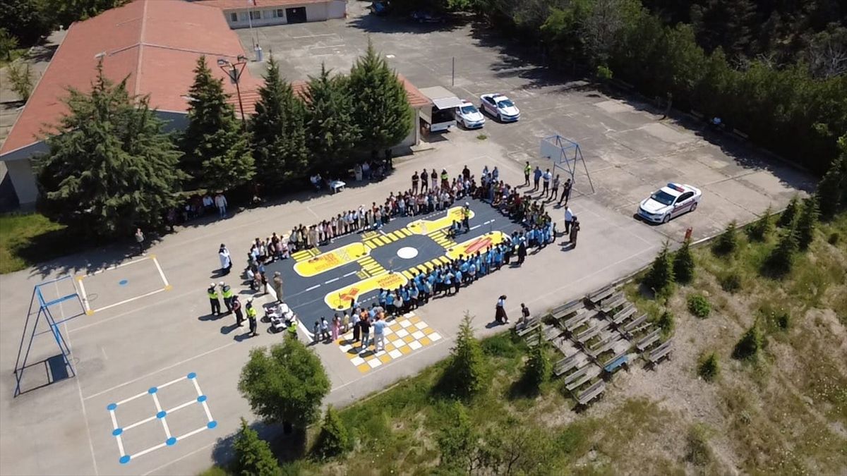 Keban’da Öğrencilere Trafik Eğitimi