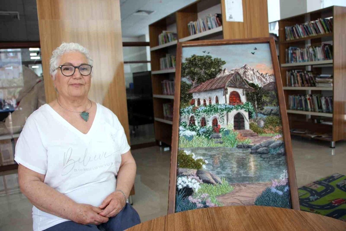 Kırık Camlardan Sanat Eseri