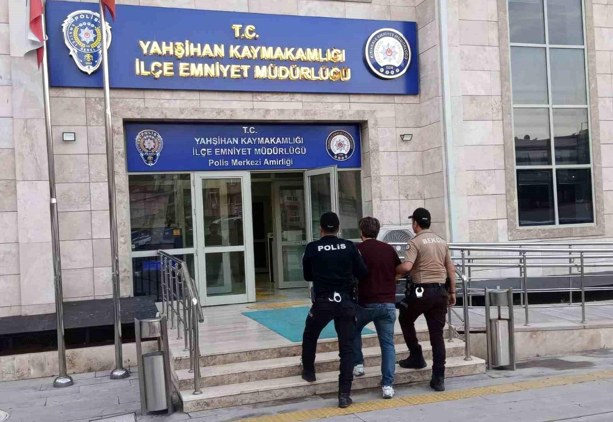 Kırıkkale’de Karşılıksız Çek Suçlusu Yakalandı