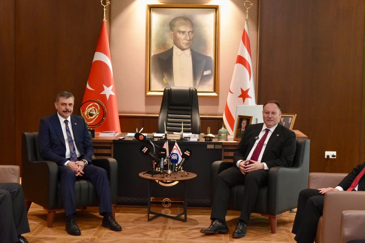 KKTC Başbakanı Ünal Üstel, Bakan Çiftçi’yi Ağırladı