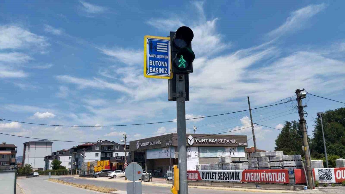 Kocaeli’de trafik güvenliği için 269 kavşakta 7/24 sinyalizasyon takibi