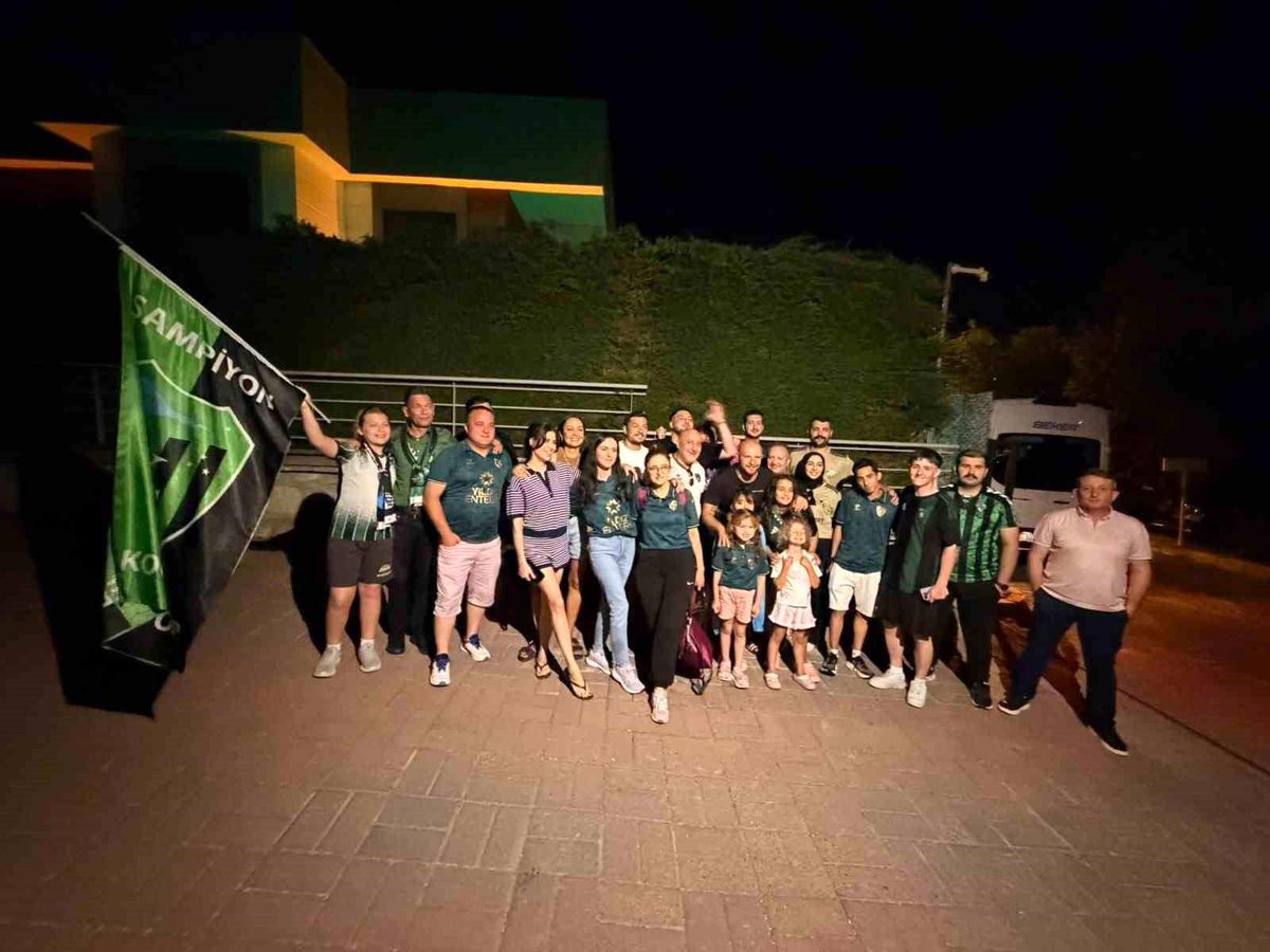 Kocaelispor’un İki Kaptanına Duygusal Veda