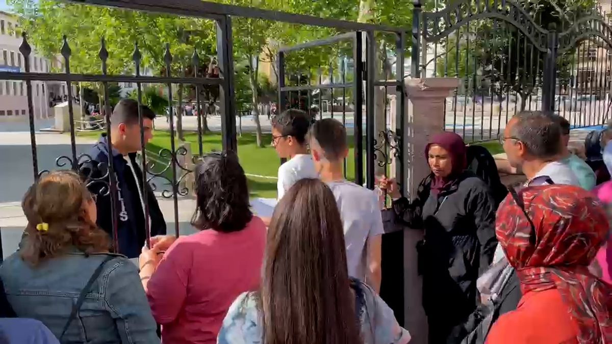 LGS Sınavı Heyecanı Konya’da Başladı