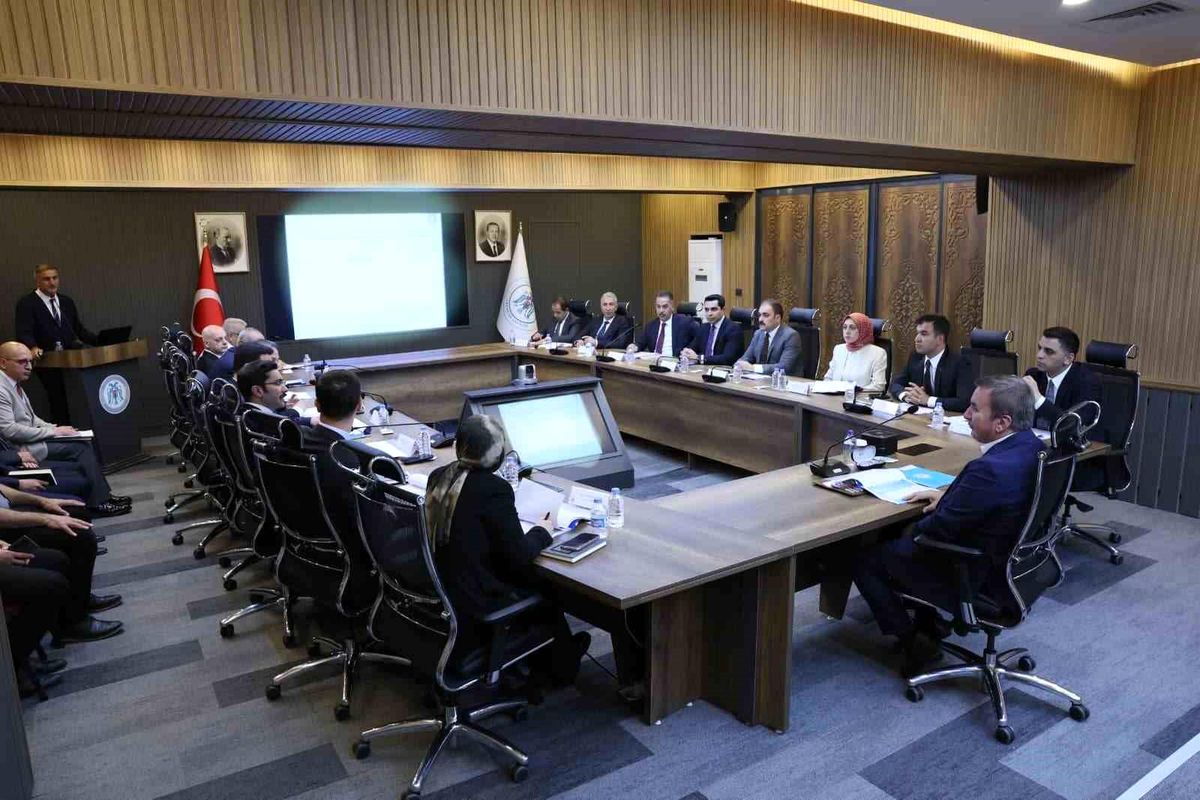 Köylerin Altyapısı için Toplantı Yapıldı