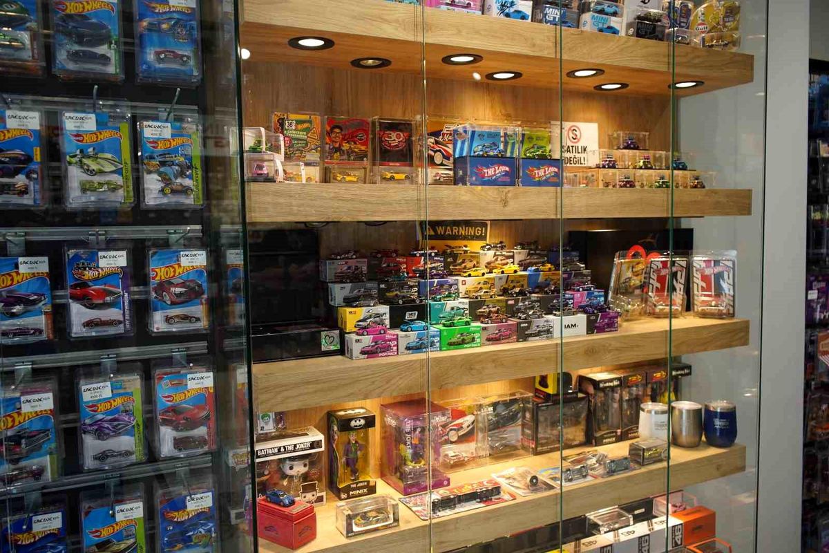Sakarya’nın Diecast Tutkunu: 6000 Parça Koleksiyon