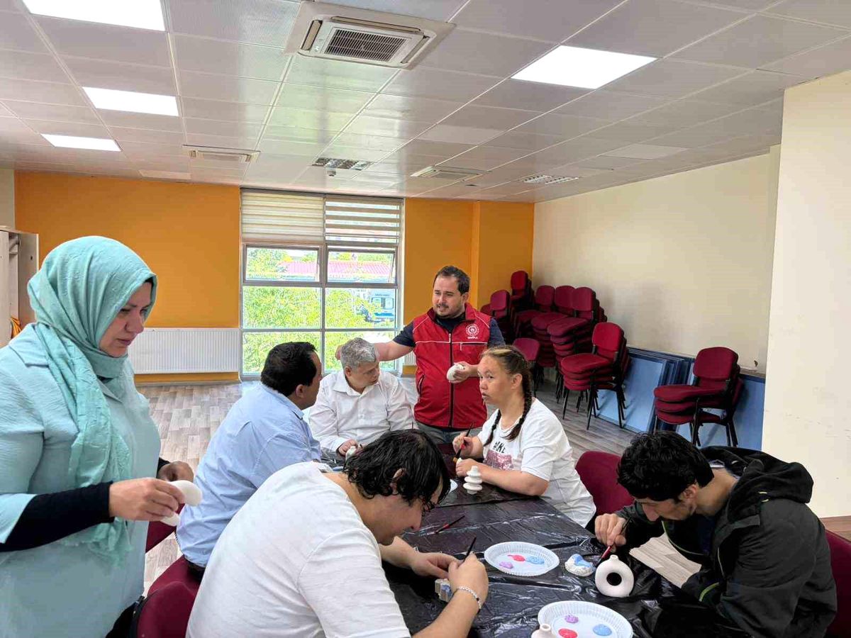 Engelsiz Sanatla Buluşma