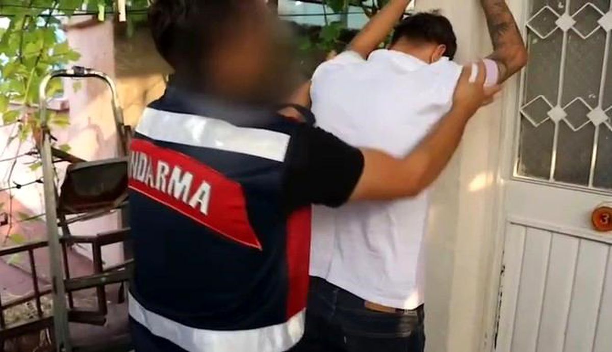 Mersin’de Dolandırıcılara Operasyon