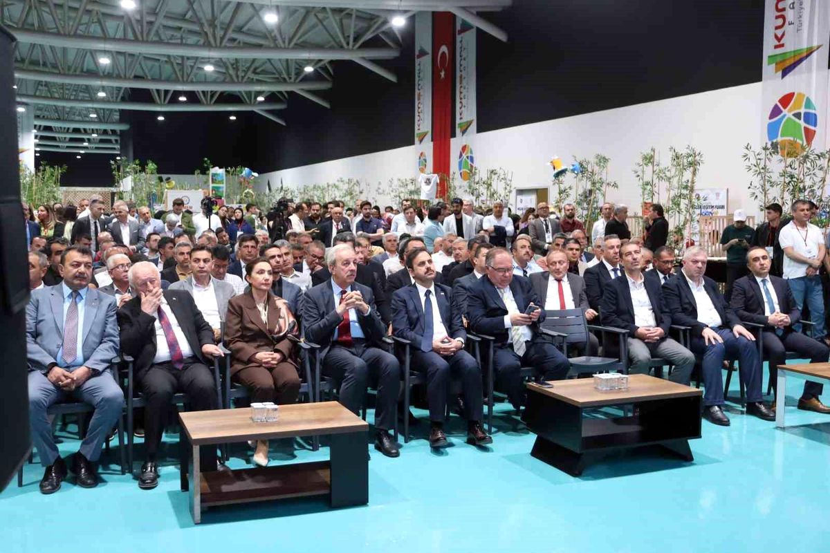 Kayseri Mesleki Eğitim Fuarı Açıldı