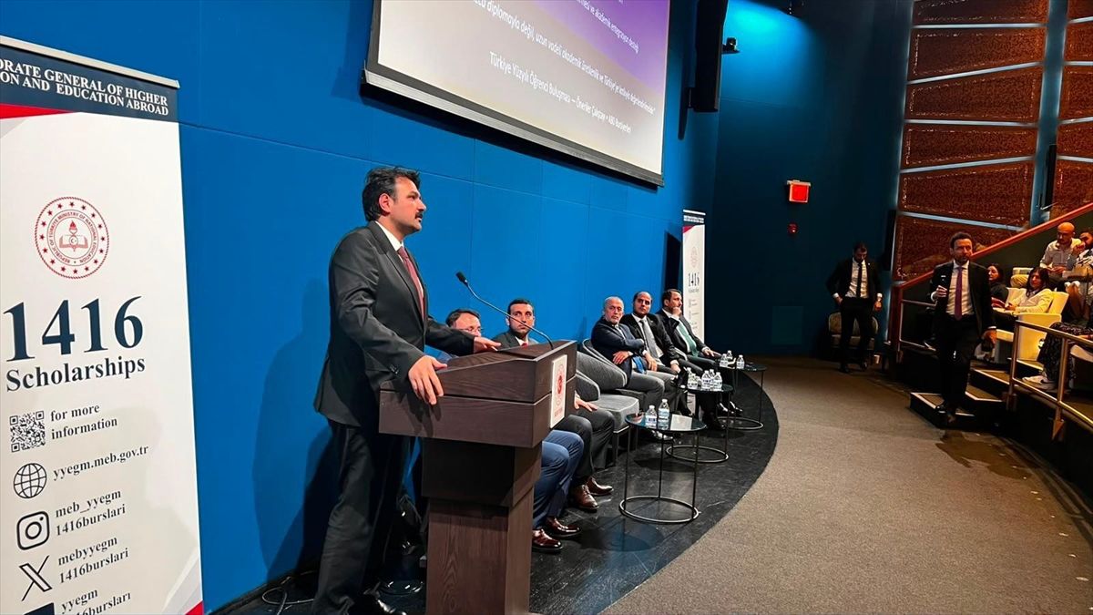 MEB, 1416 Bursiyerlerini New York’ta Buluşturdu