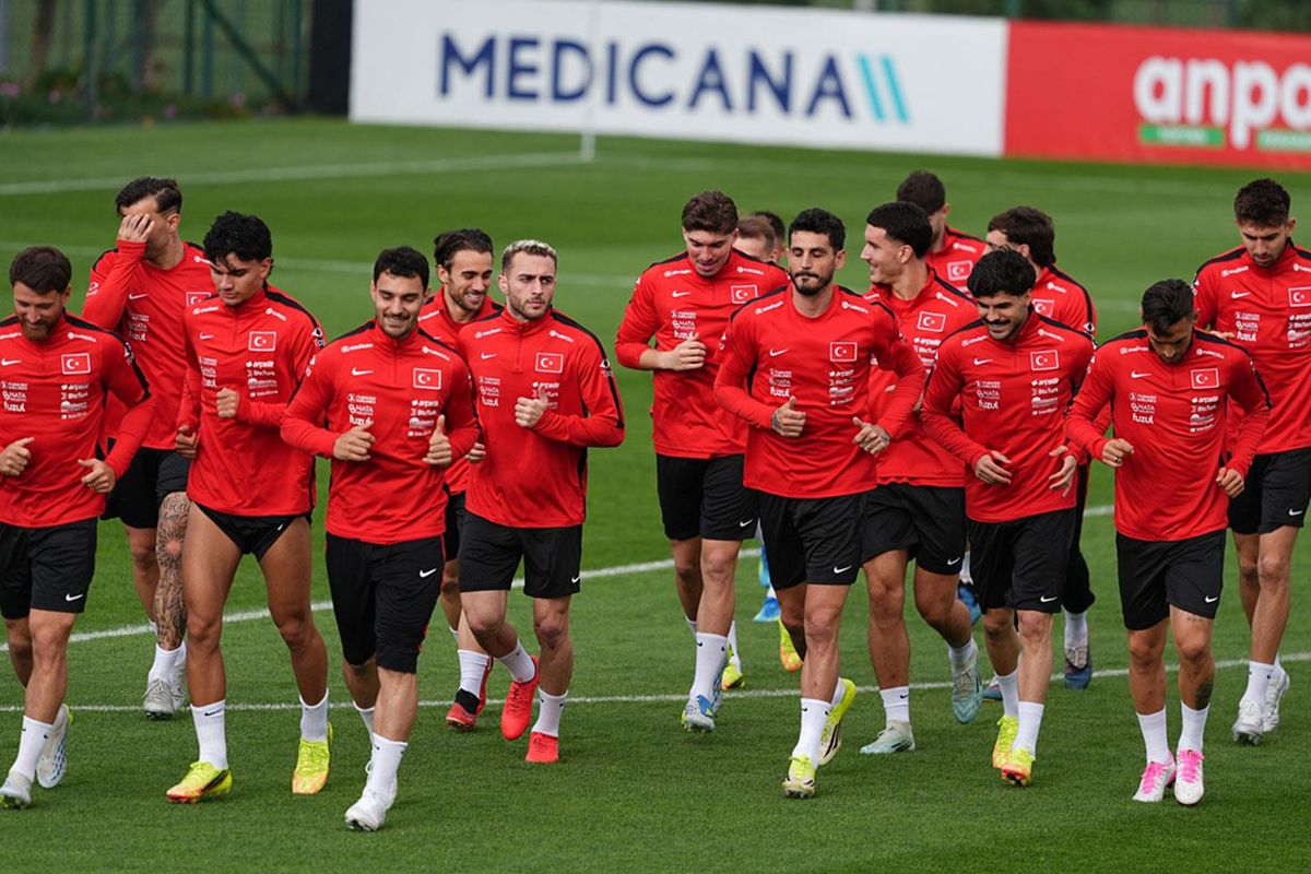 Milli yıldızdan Galatasaray’a kötü haber! Dünya Kupası bitene kadar kimseyle görüşmeyecek