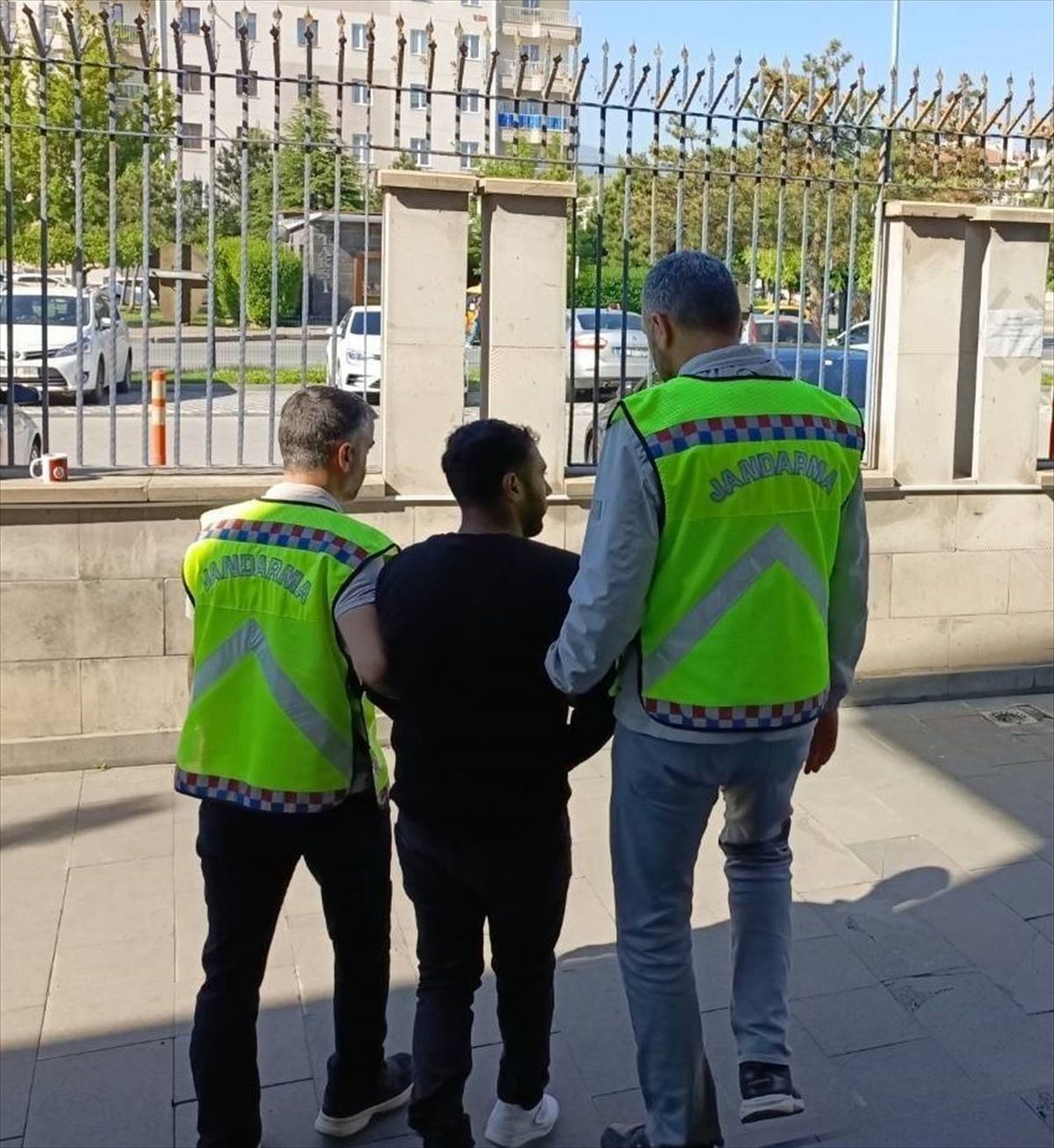 Muş’ta Nitelikli Dolandırıcılık Operasyonu