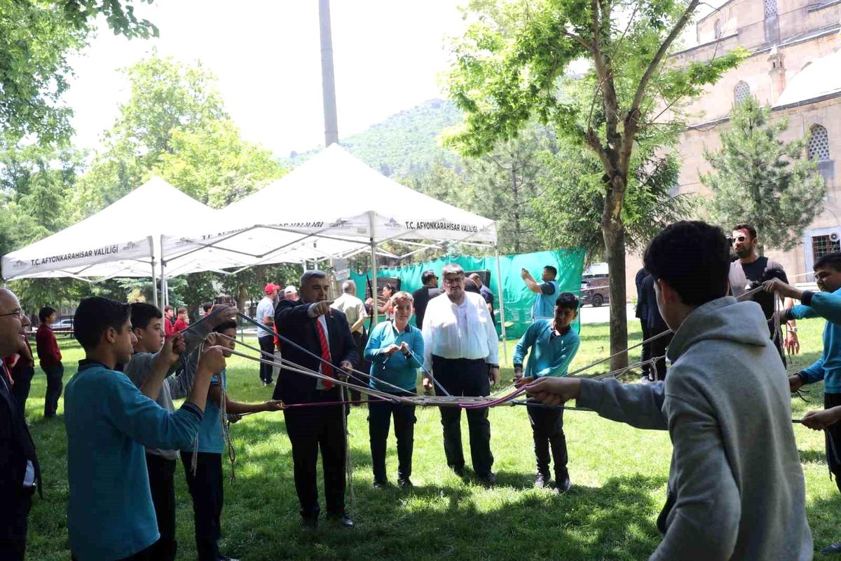 Afyonkarahisar’da Cami Şenlikleri Başladı