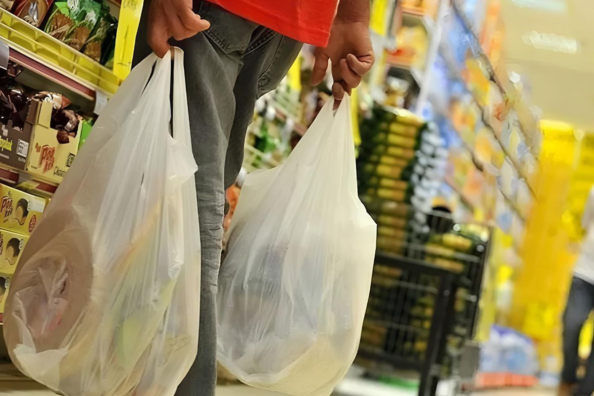 Ortadoğu’daki kriz Japonya’yı vurdu! Plastik alarmı verildi