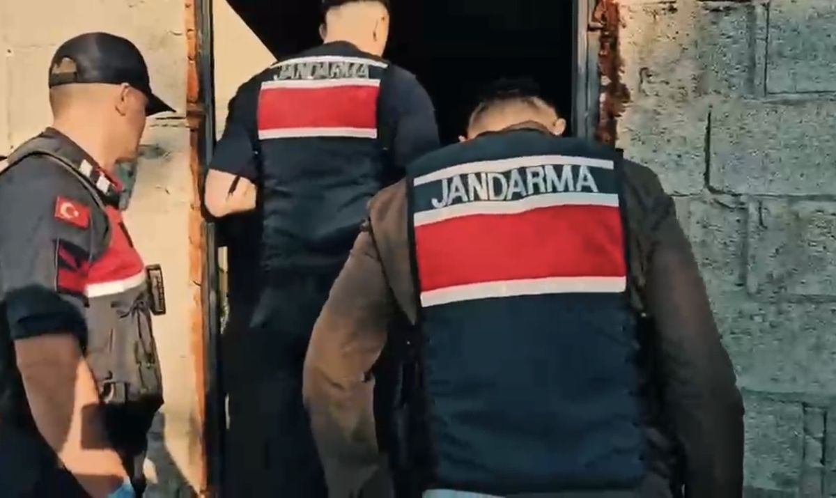 Osmaniye’de Siber Dolandırıcılık Operasyonu