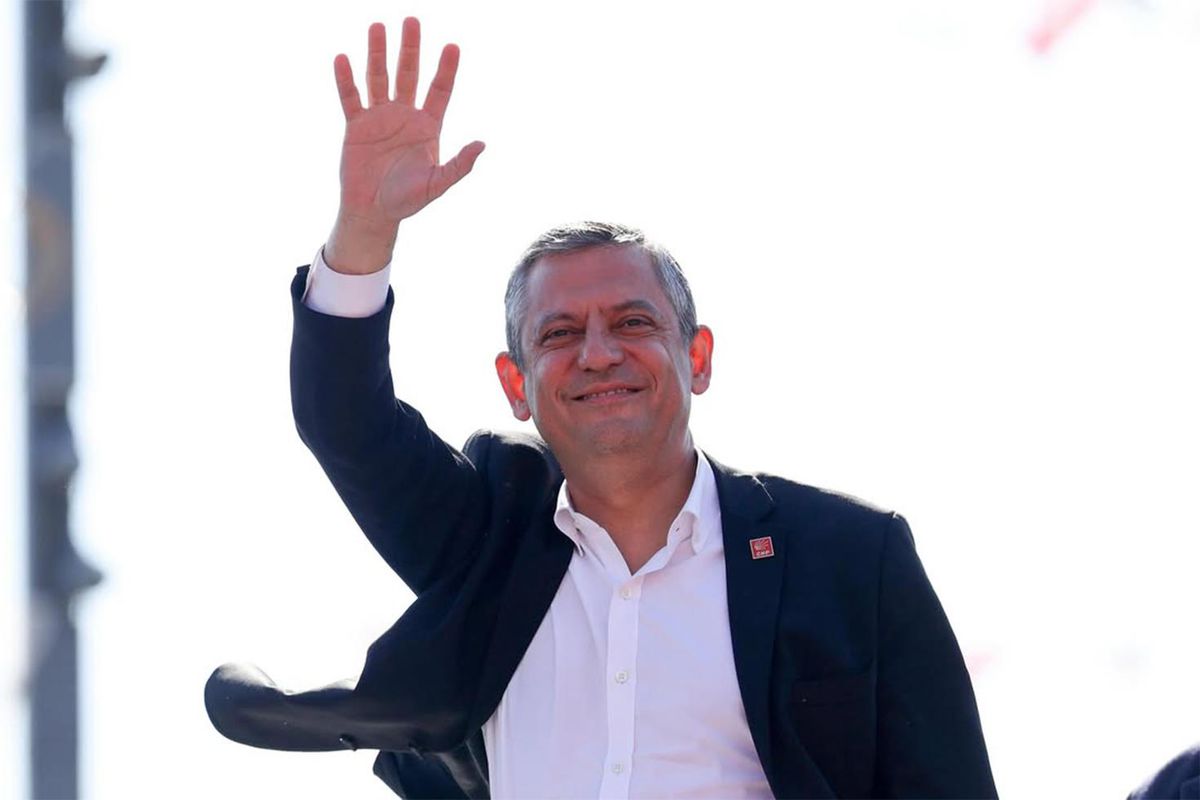 Özgür Özel ve ekibi rotayı Genç Parti’ye çevirdi iddiası siyaset kulislerini karıştırdı