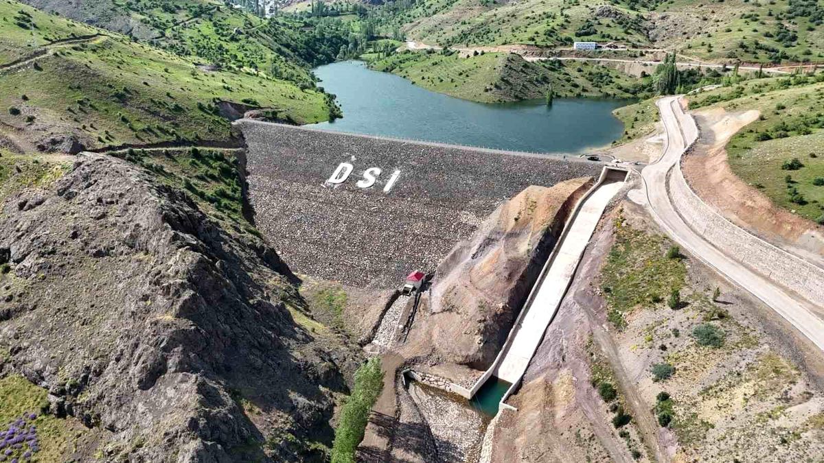Aydıntepe’de Sulama Hattı Çalışmaları Devam Ediyor