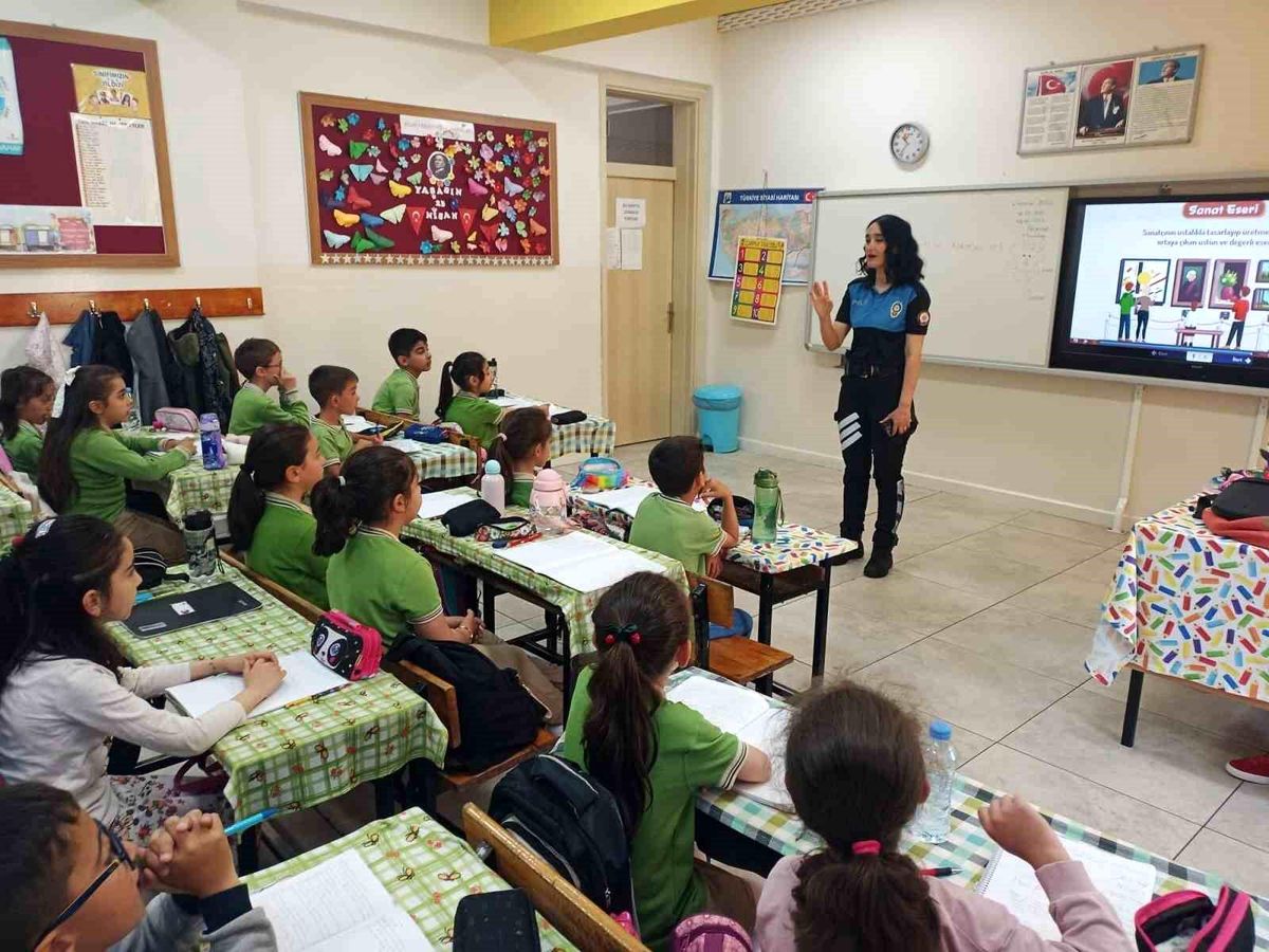 Erzincan’da Öğrencilere Güvenlik Eğitimi