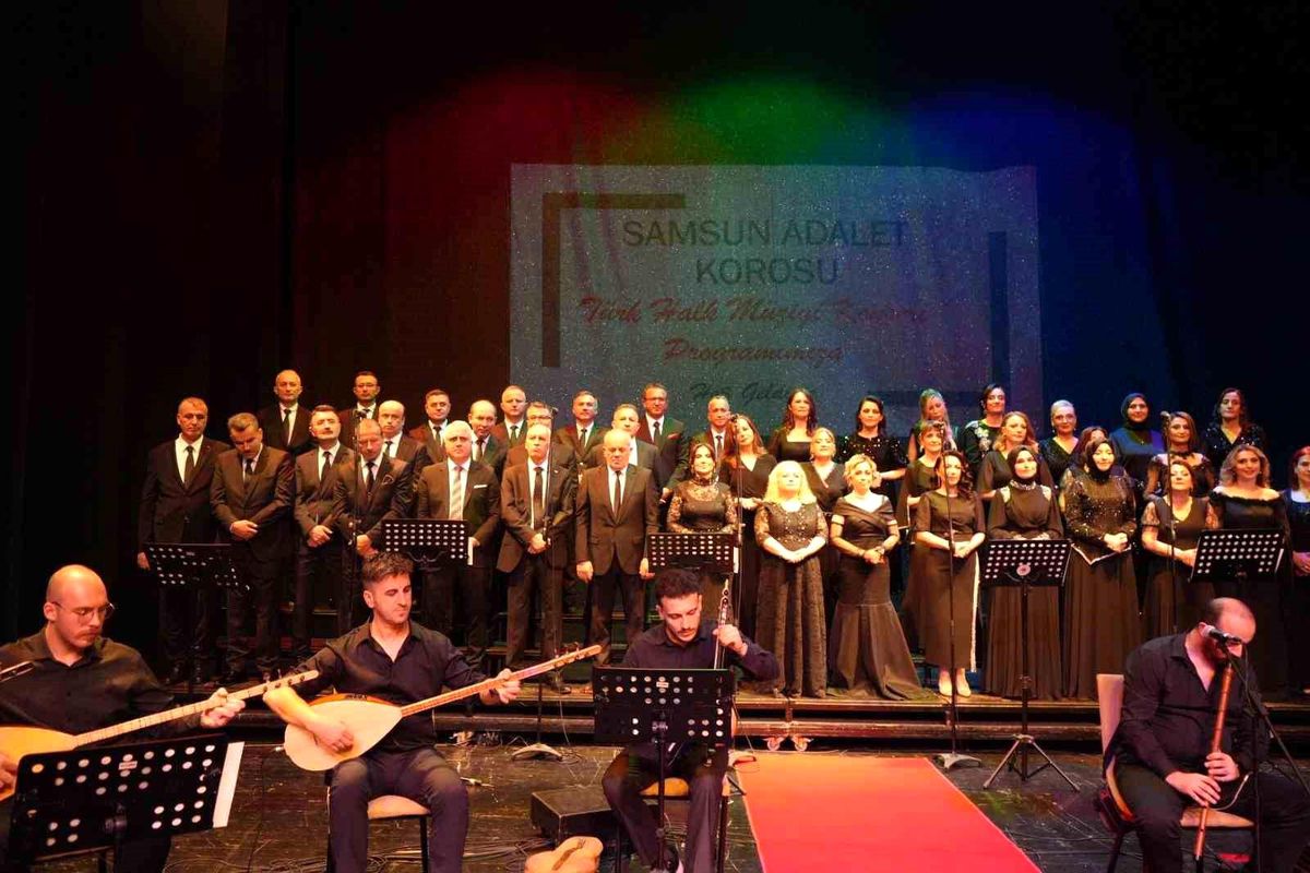 Samsun’da Türk Halk Müziği Konseri