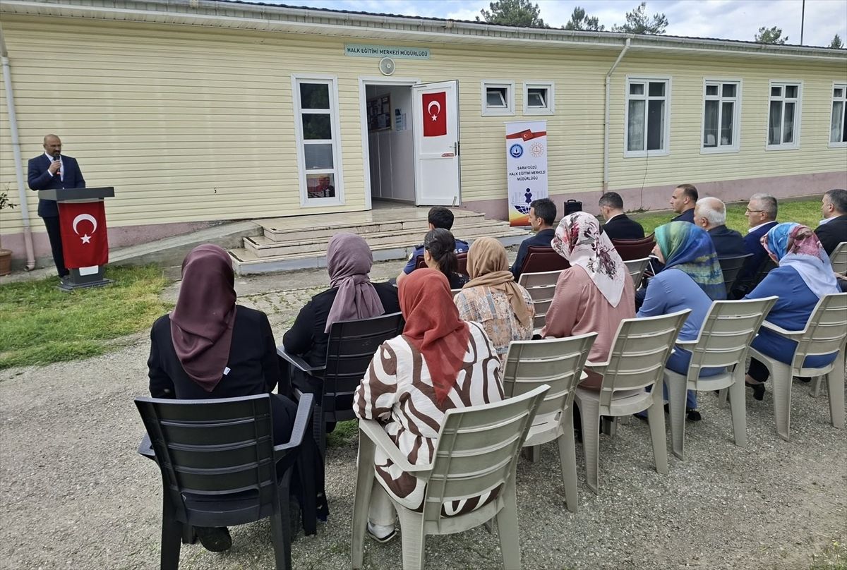 Saraydüzü’nde Yıl Sonu Sergisi Açıldı