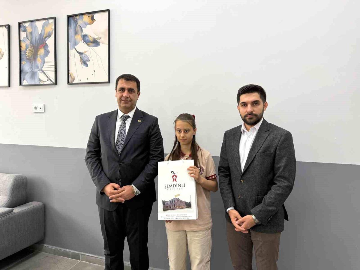 Şemdinlili öğrenci bursluluk sınavından 500 tam puan aldı