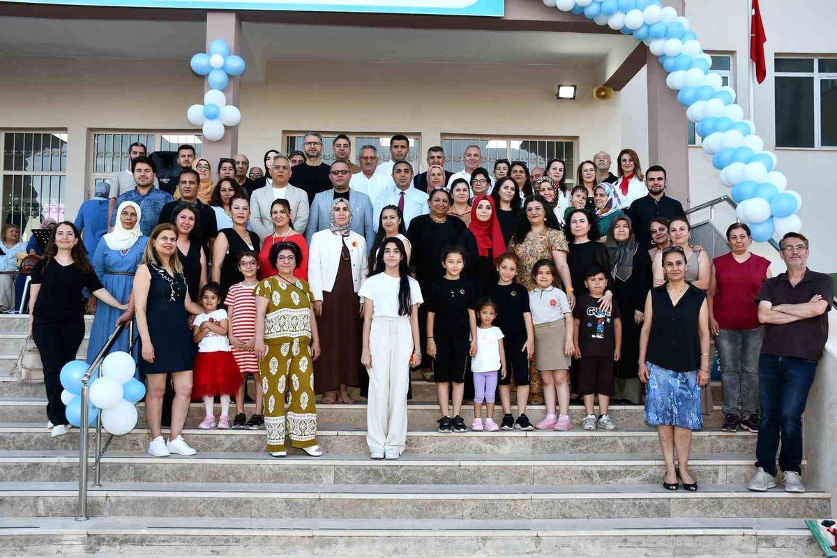 Silifke’de Halk Eğitimi Sergisi Açıldı