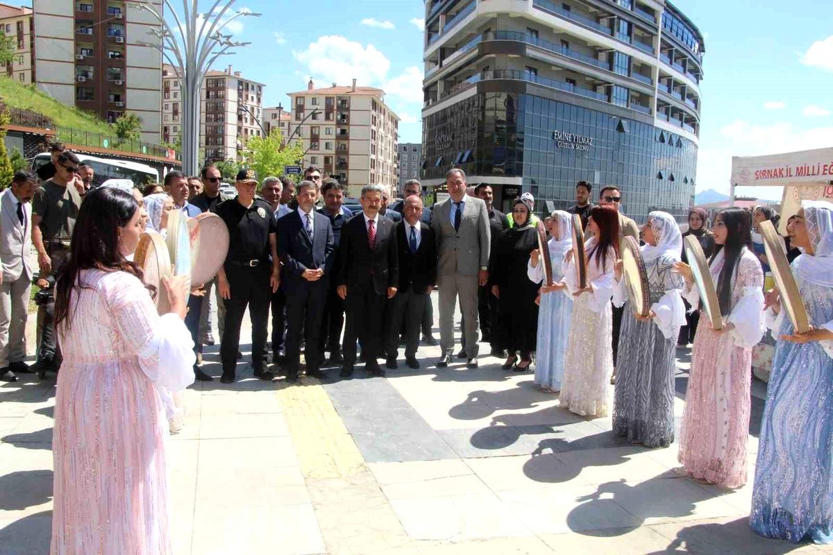 Şırnak’ta “Hayat Boyu Öğrenme” sergisi açıldı