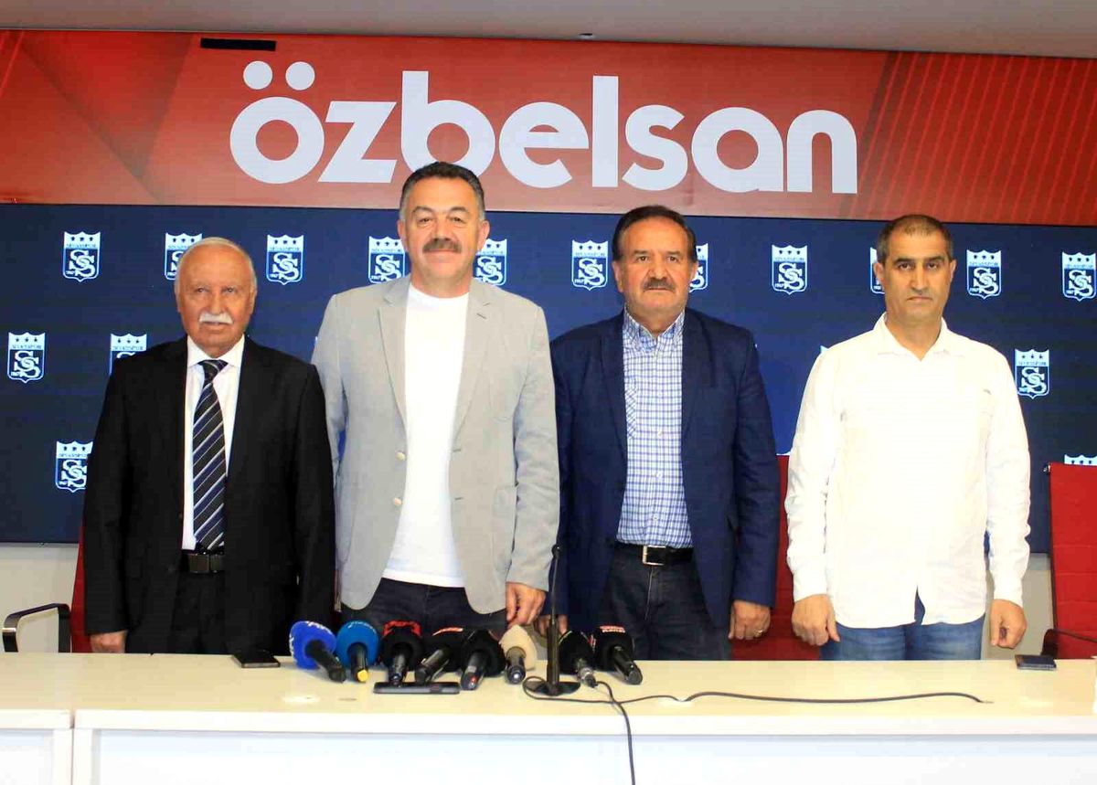 Sivasspor’da başkan adayı bulunamadı: Kongre ertelendi!