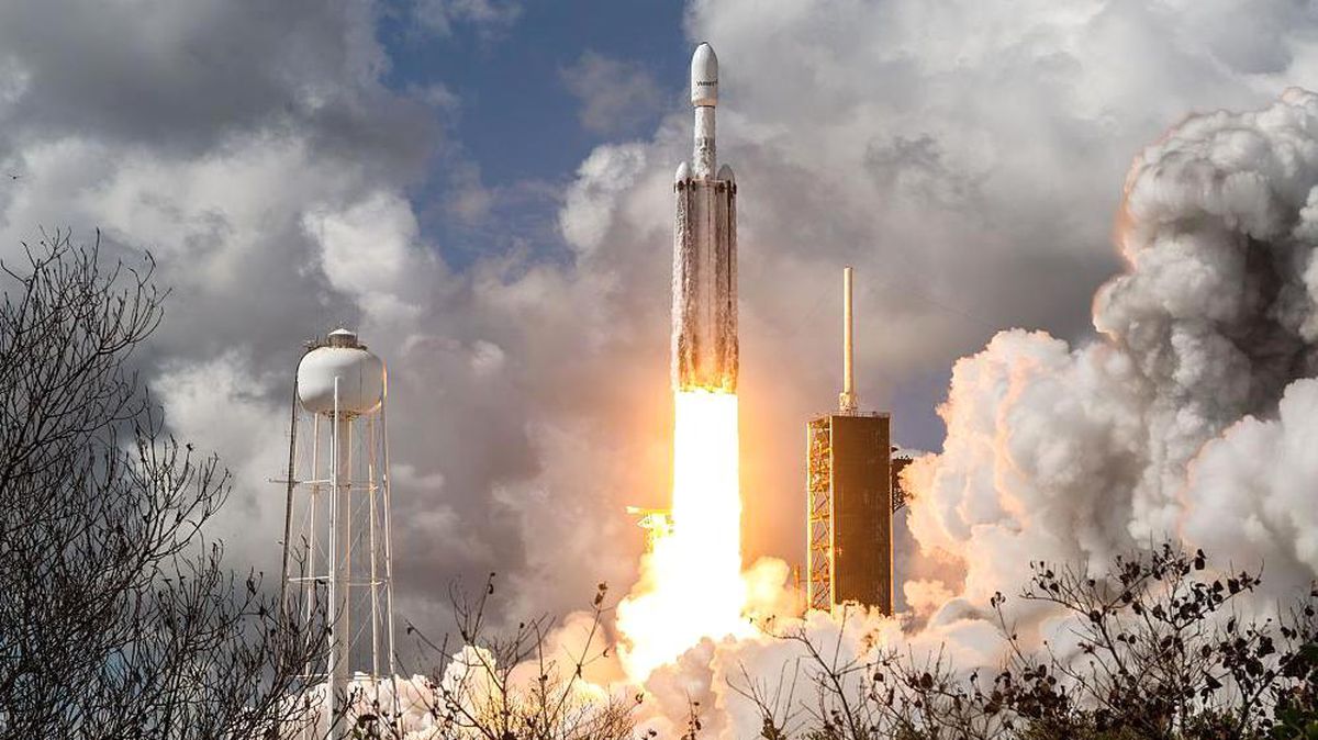 SpaceX Halka Arz İçin Hedef Fiyatını Açıkladı