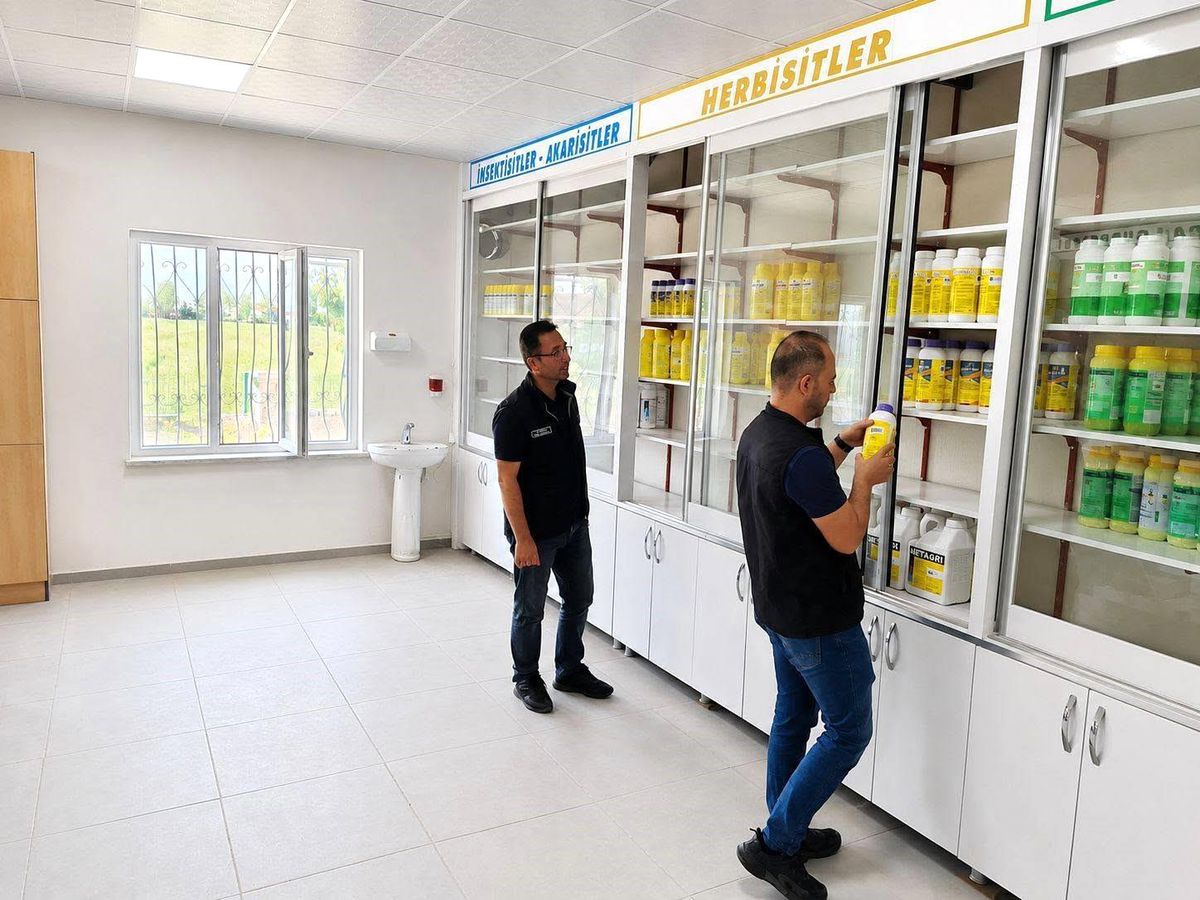 Şuhut’ta İlaç ve Gübre Bayilerine Denetim