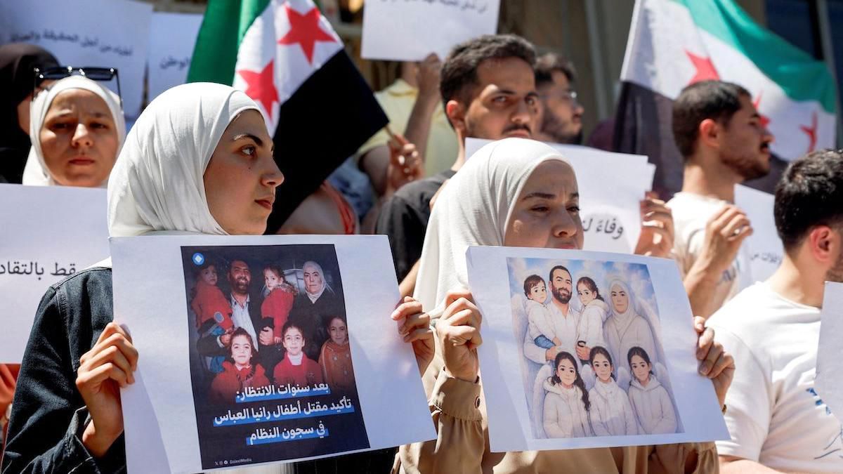 Suriye’de Esad Gözetimindeki Protestolar