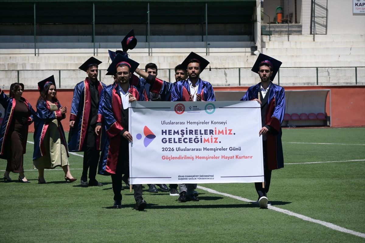 Suşehri’nde Mezuniyet Töreni