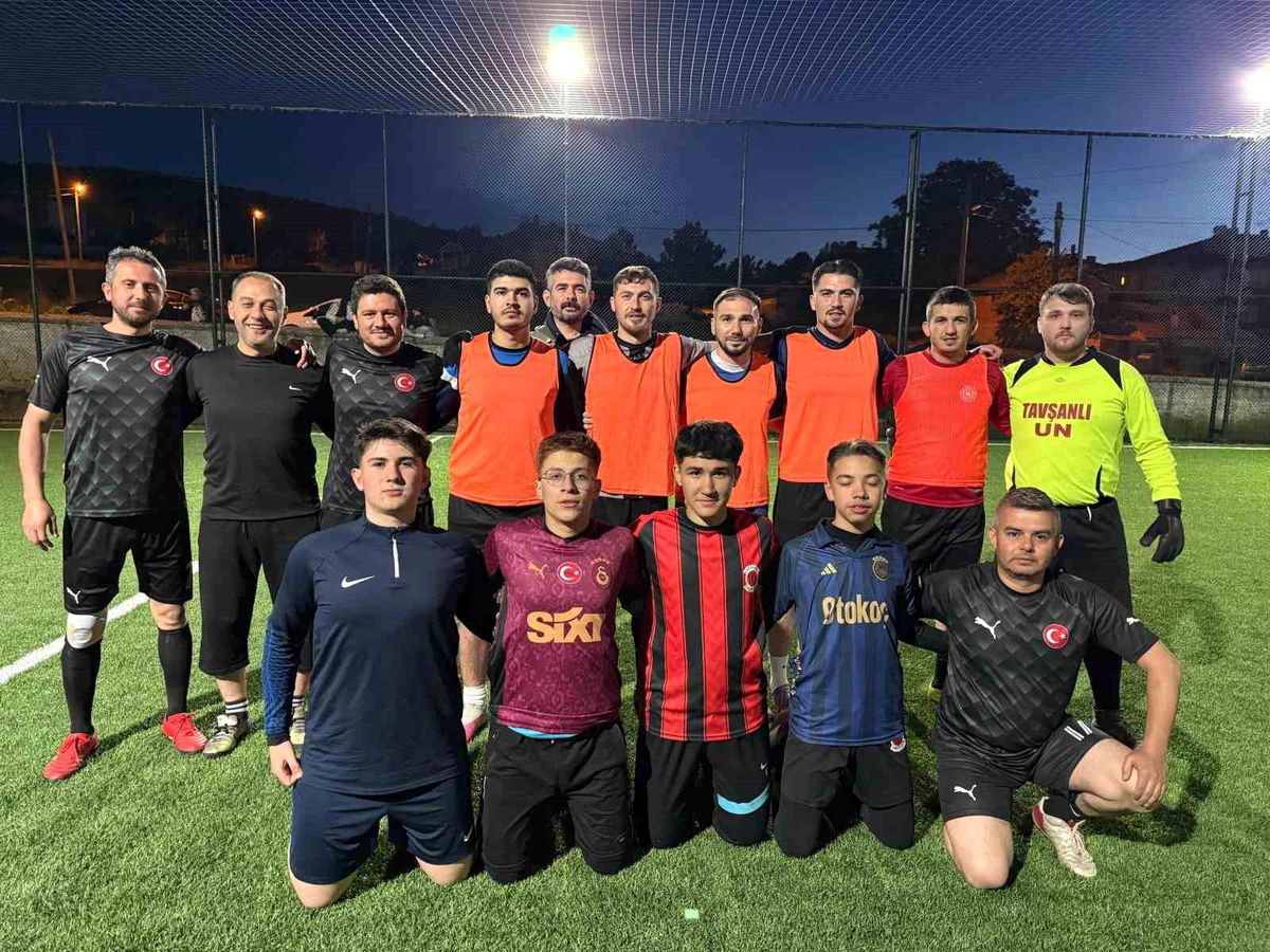 Tavşanlı’da Geleneksel Futbol Turnuvası Coşkuyla Sona Erdi