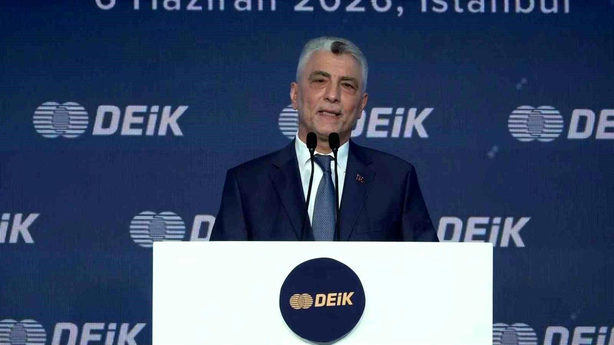 Ticaret Bakanı Bolat: 22 Mayıs’ta günlük ihracat rekoru kırıldı: 2 milyar 428 milyon dolar