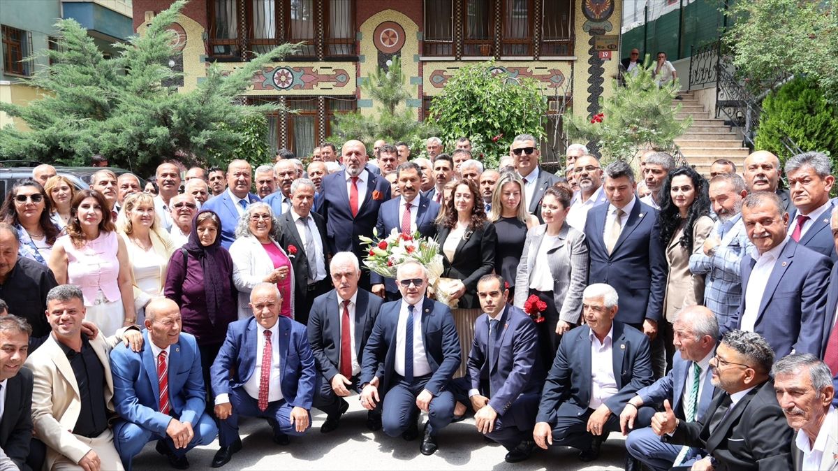 Hatay Valisi Masatlı’ya ‘Asrın Valisi’ ödülü