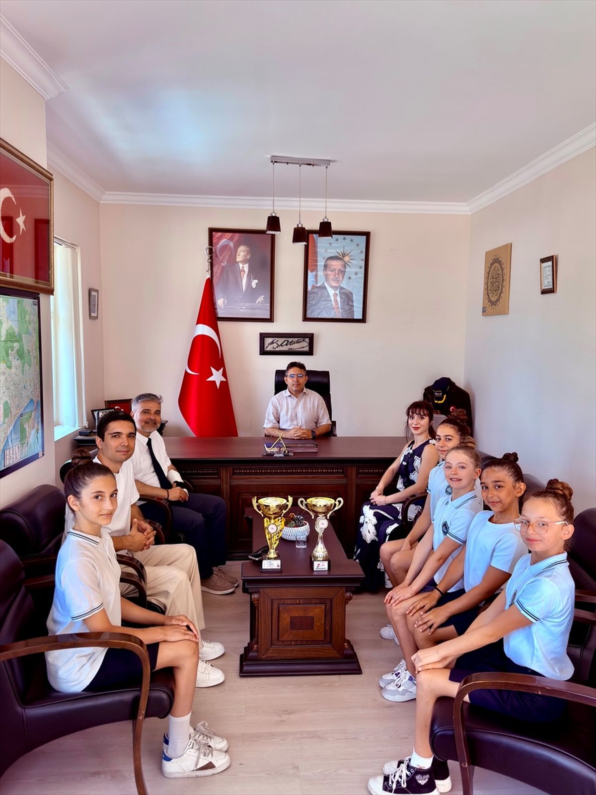 Şampiyon Takım Kaymakam’ı Ziyaret Etti