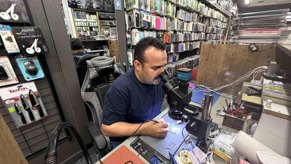 Yaz Sıcaklarında Cep Telefonu Bakımı