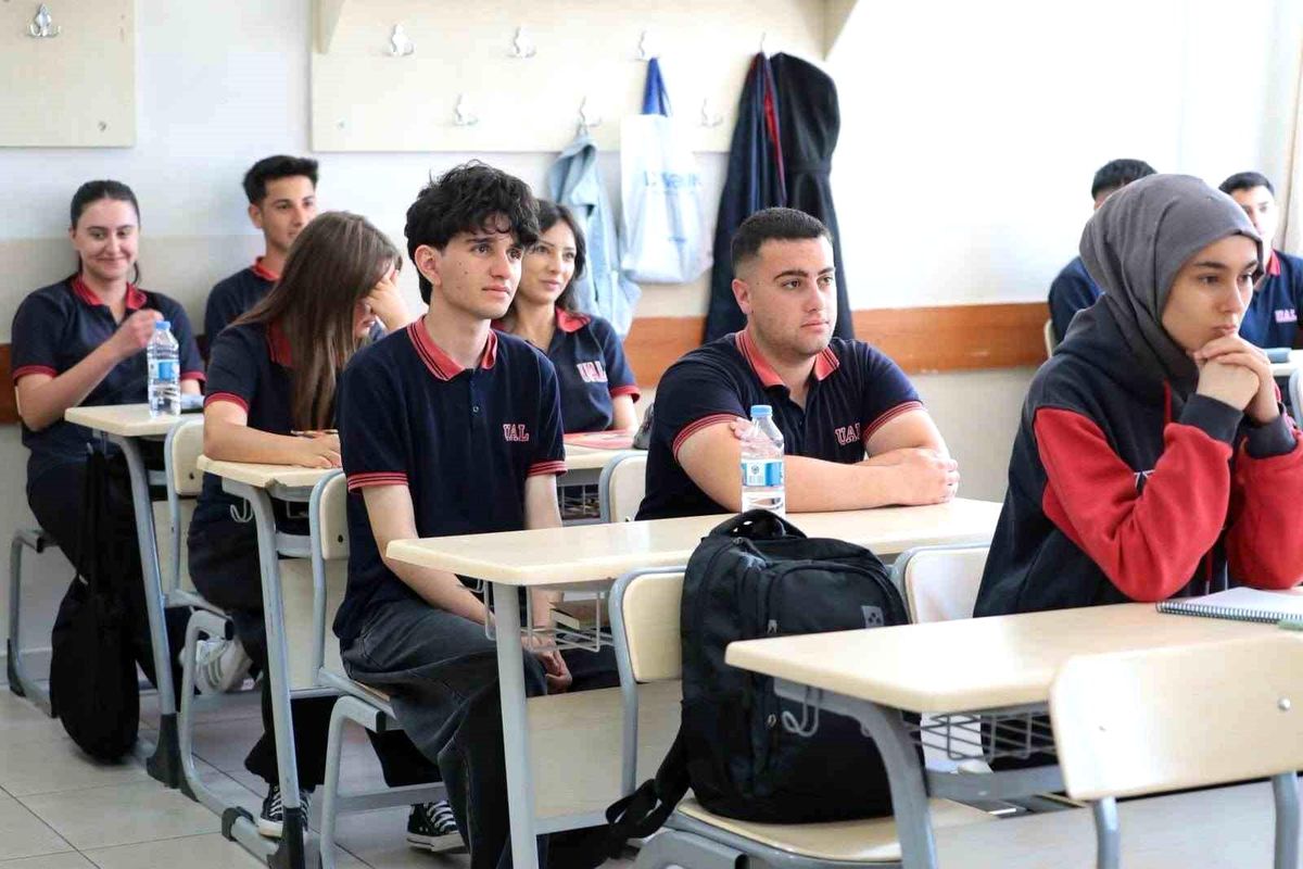 Vali Aydoğdu’dan Eğitim Ziyareti