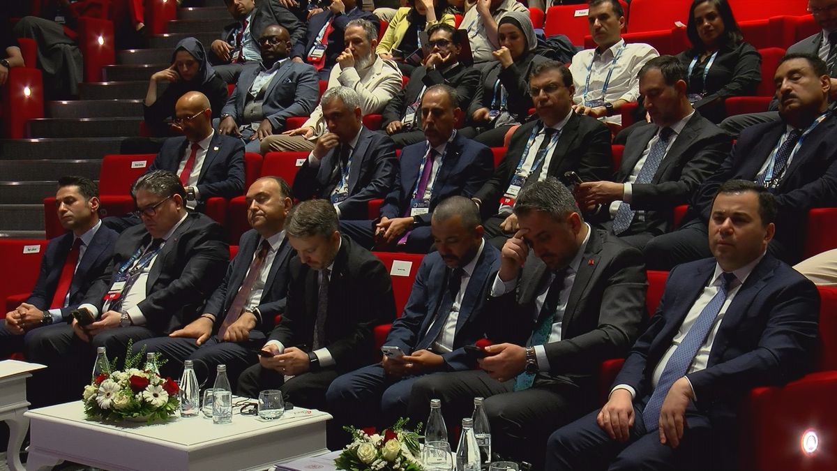 İİT Gençlik Girişimcilik Konferansı İstanbul’da Başladı