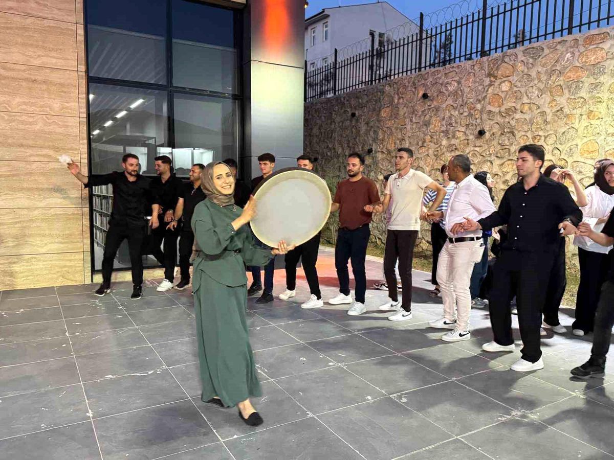 Sason’da YKS Öğrencilerine Moral Etkinliği