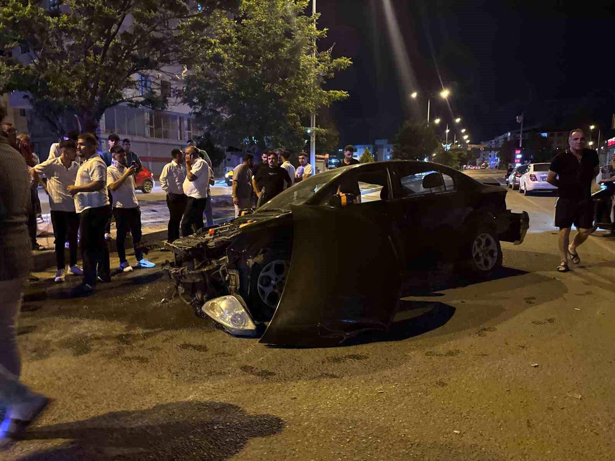 Iğdır’da Trafik Kazası: 3 Yaralı