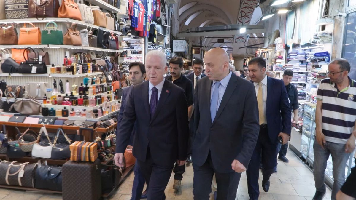 Kapalıçarşı’ya Vali Gül Ziyareti