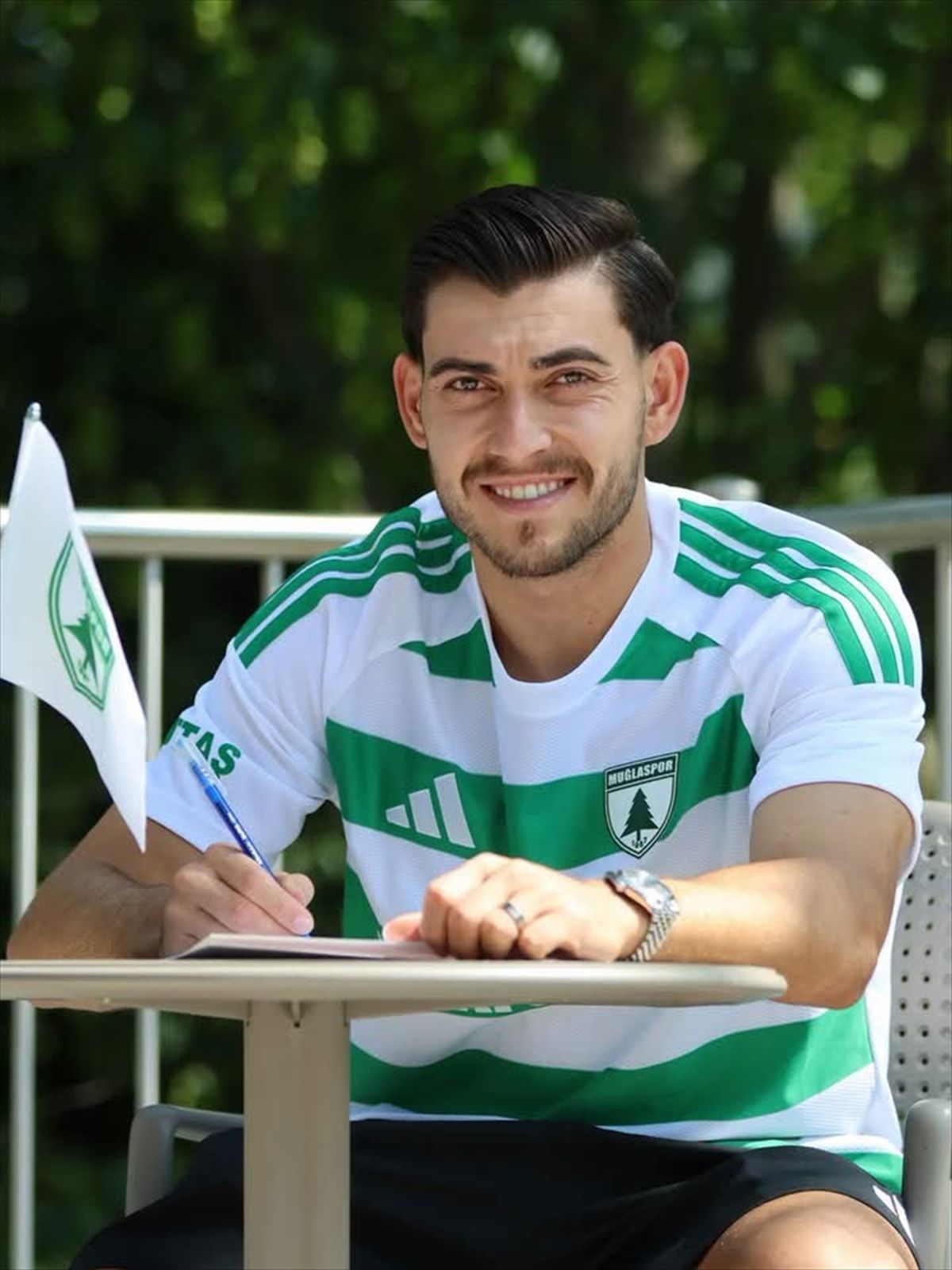 Muğlaspor, Ali Kaan Güneren’i Kadrosuna Kattı