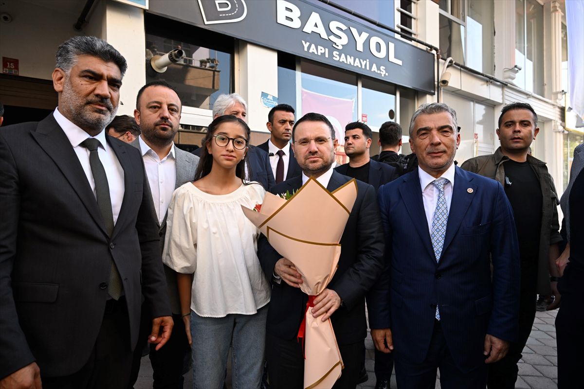 Bakan Gürlek Iğdır’da Ziyaretlerde Bulundu