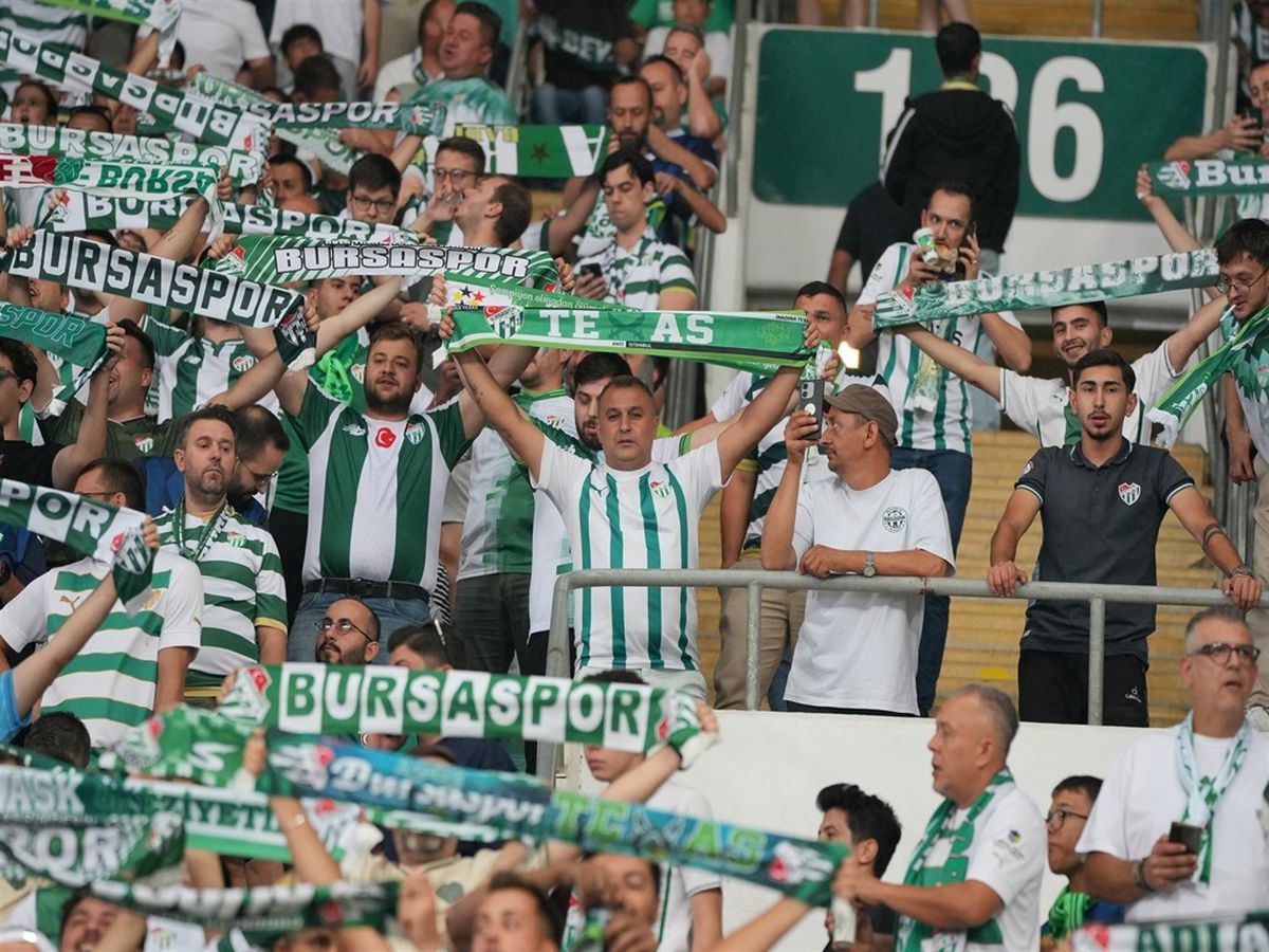 Bursaspor Maçında Rekor Seyirci