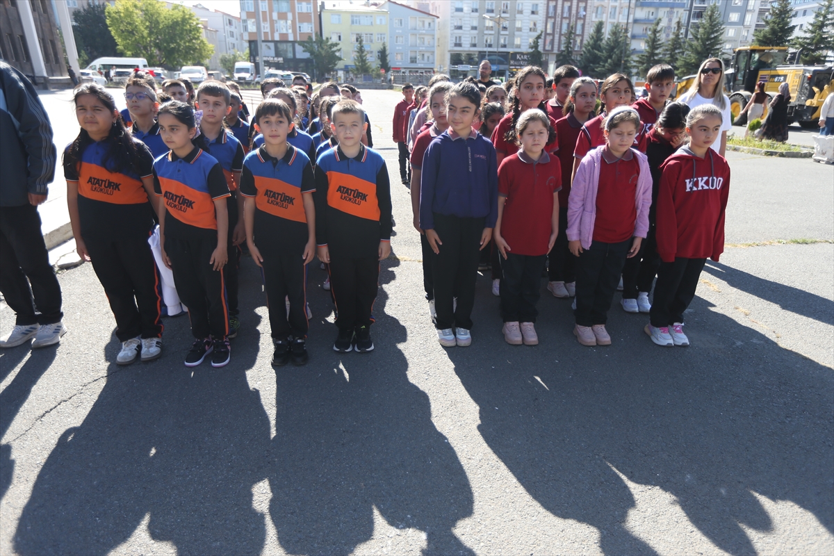Doğu Anadolu’da yeni eğitim yılı başladı, Erzurum’da 158 bin öğrenci ders başı yaptı